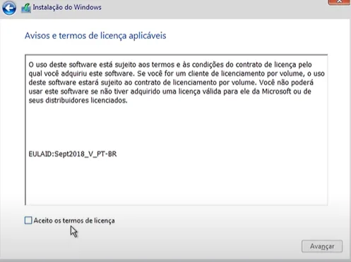 Termos de licença na instalação do Windows Server
